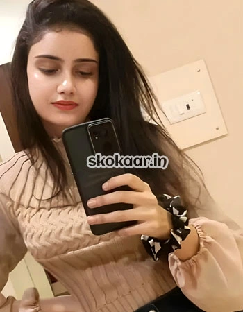 Ishita - Call Girl in Surat
